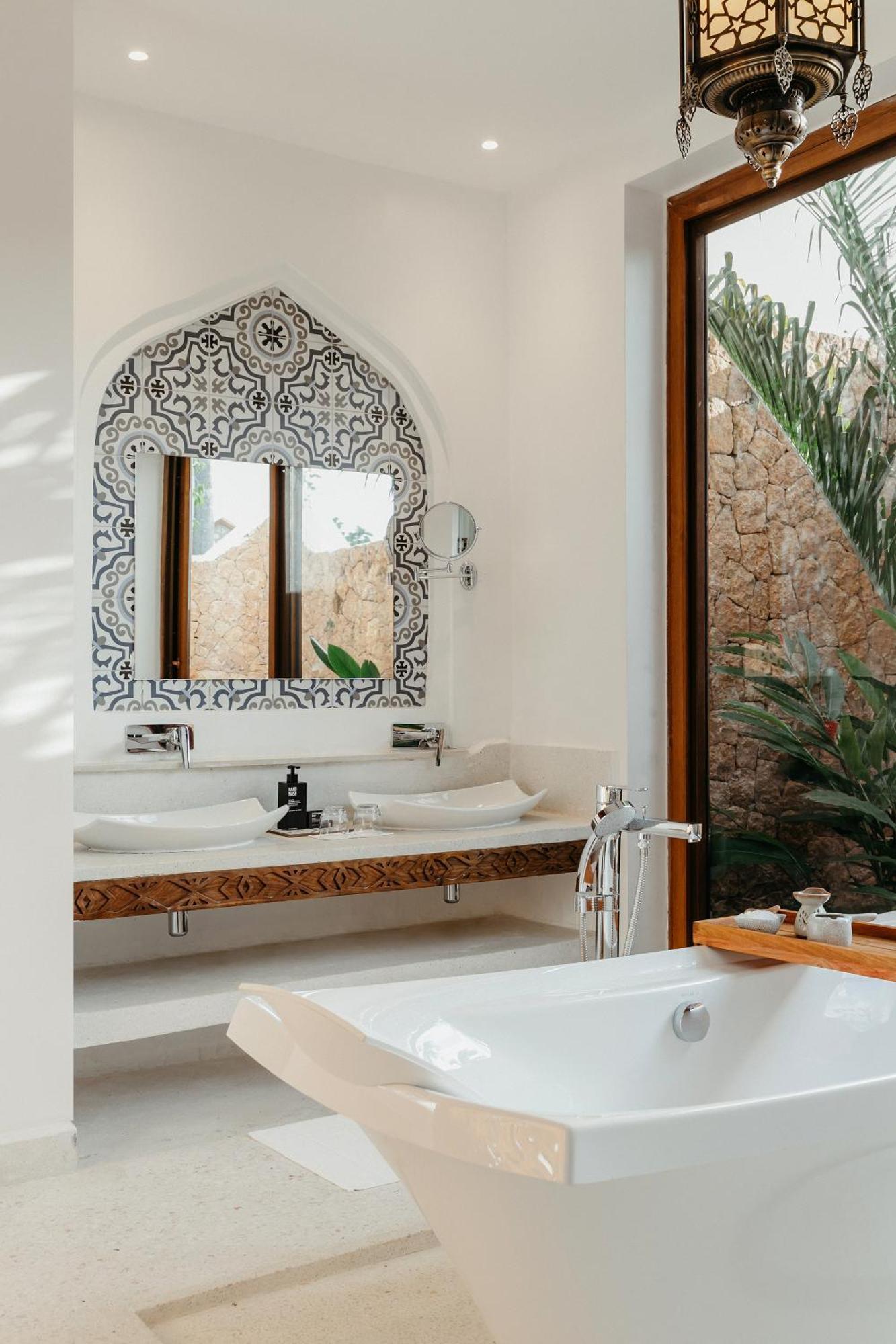Lux* Marijani Zanzibar Hotel Пвани Мчангани Екстериор снимка