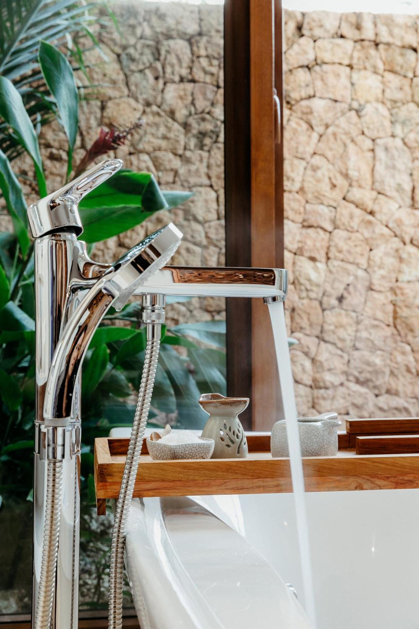 Lux* Marijani Zanzibar Hotel Пвани Мчангани Екстериор снимка